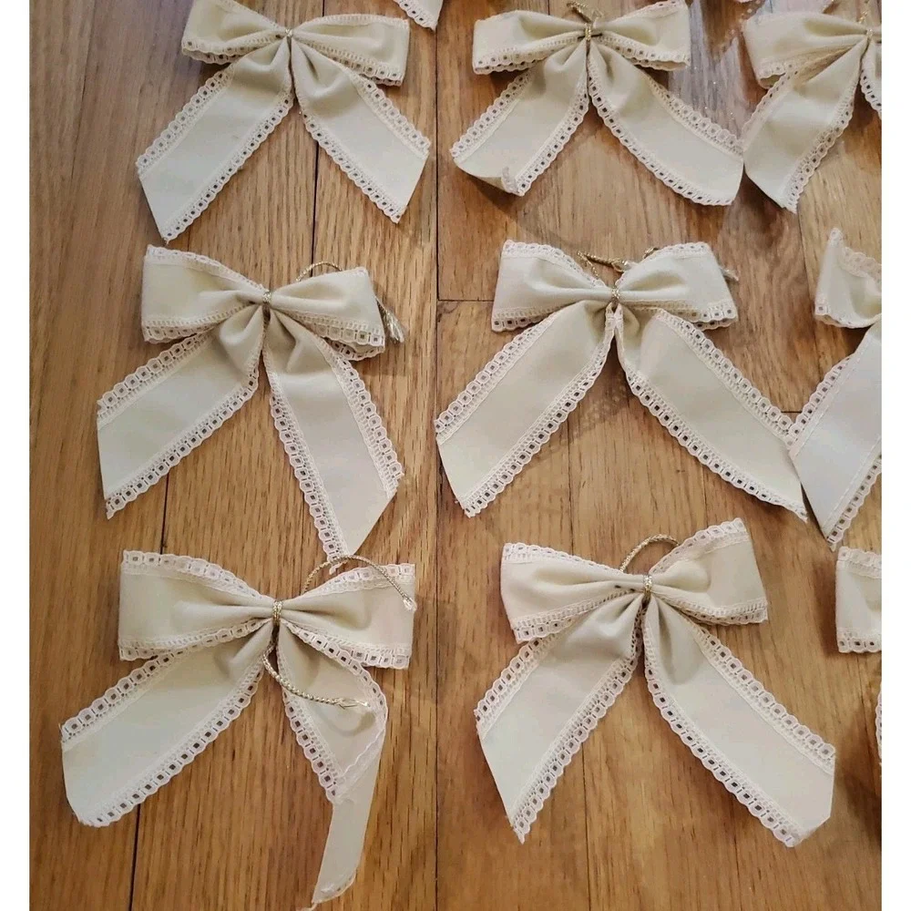 Vtg Off White Cream Velvet Lace Hamdmade Christmas Wreath‎ Bows Lot Of 18 Granny